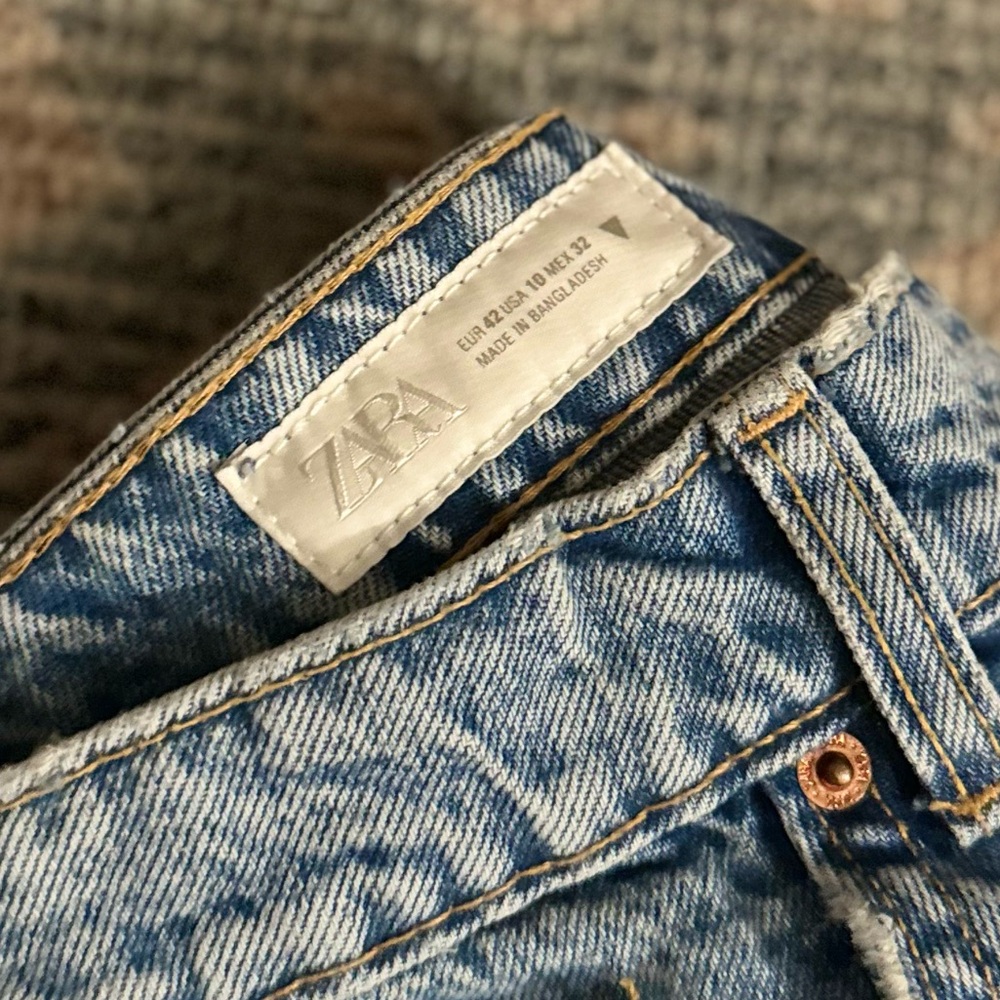 Zara High Rise Blue Jeans - Picture 4 of 6